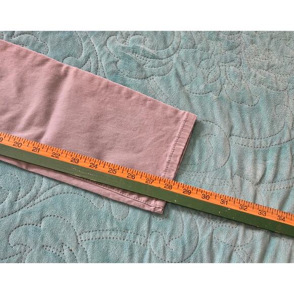 New Direction Weekend Light Grey Slim Leg Pull On Pants Woman's Size 2P - Picture 4 of 6